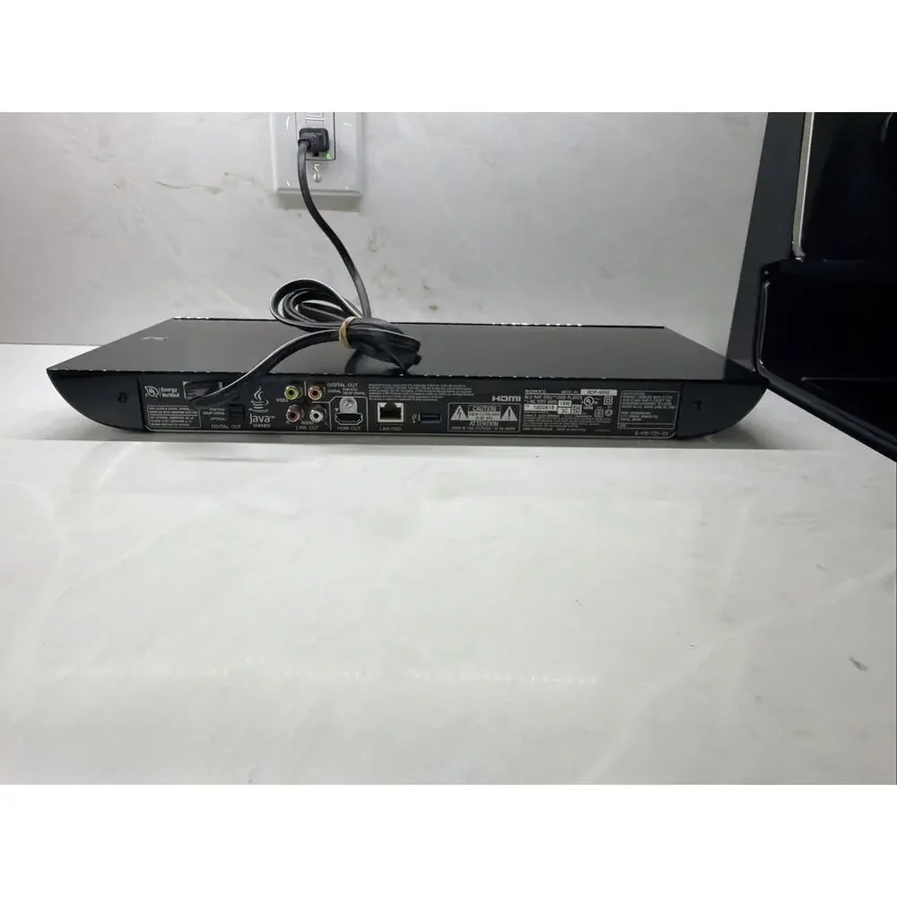 Sony BDP-S590 3D Blu-ray/DVD/CD/SACD Player Wi-Fi USB HDMI w/Remote RMT-B119A